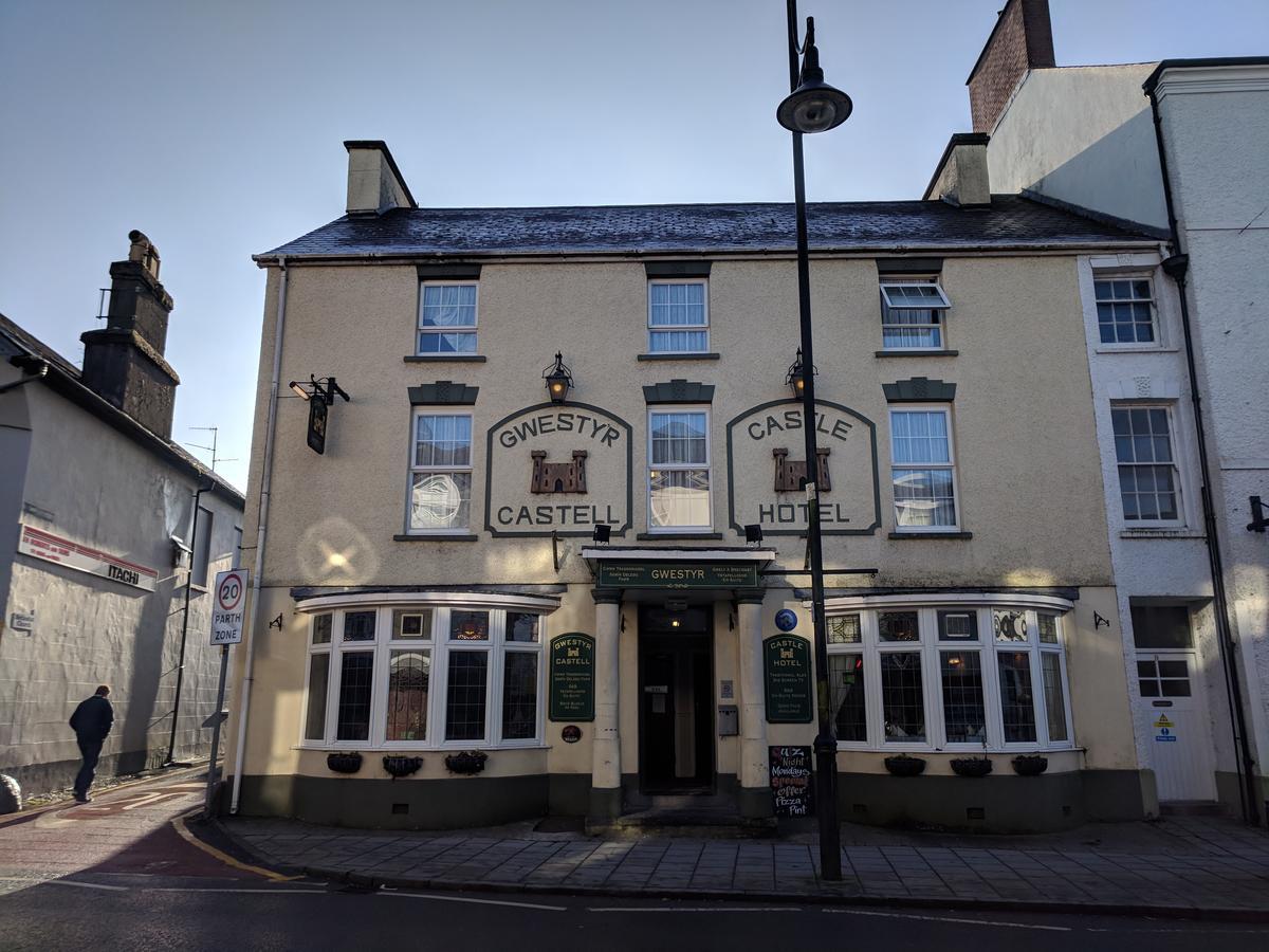 The Castle Hotel Lampeter Luaran gambar